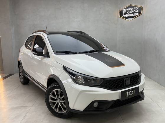 FIAT ARGO 1.3 FIREFLY FLEX TREKKING CVT FIAT ARGO 1.3 FIREFLY FLEX TREKKING CVT